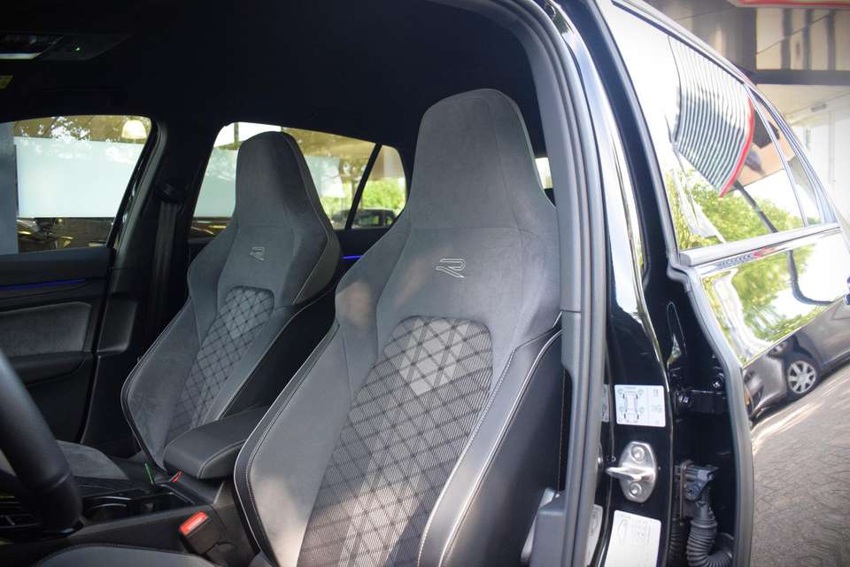 Volkswagen Golf - Imagem 3