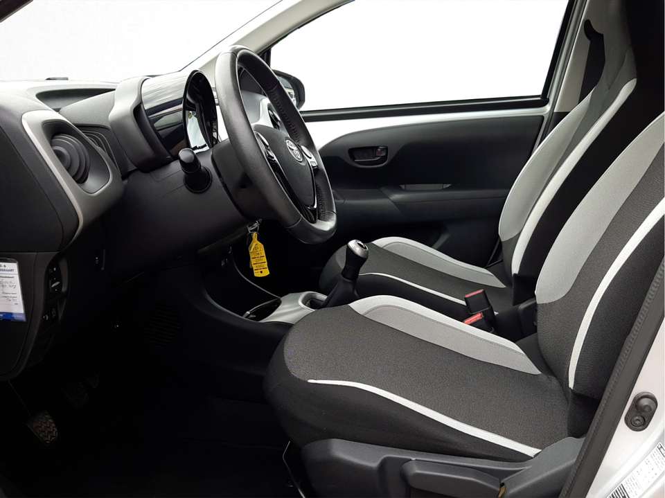 Toyota Aygo - Imagem 12