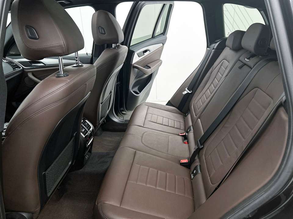 BMW X3 - Imagem 16