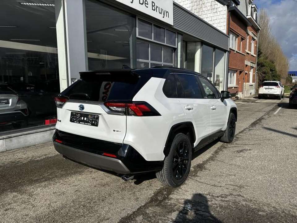 Toyota RAV 4 - Imagem 8