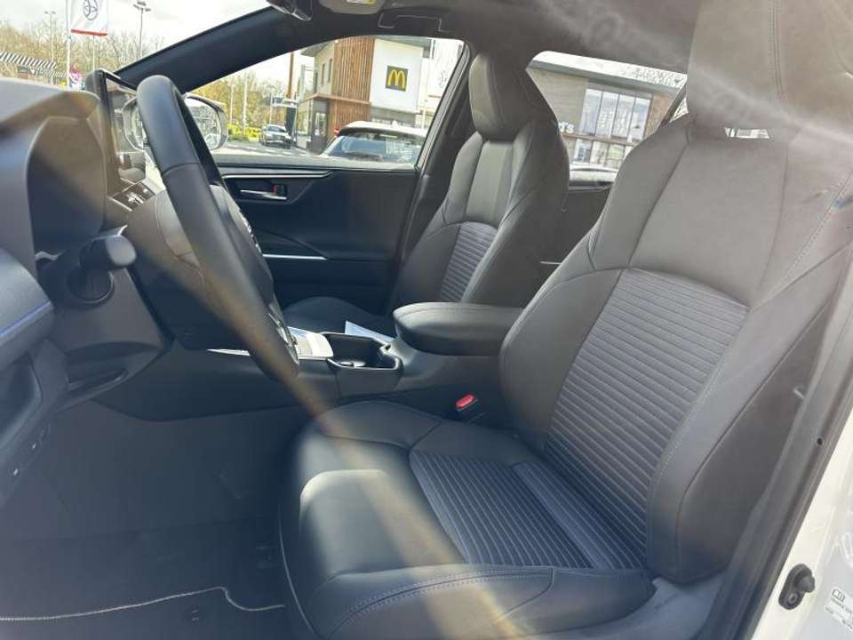 Toyota RAV 4 - Imagem 14