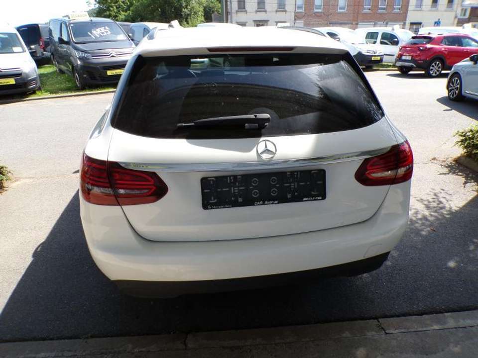 Mercedes-Benz C 180 - Imagem 5