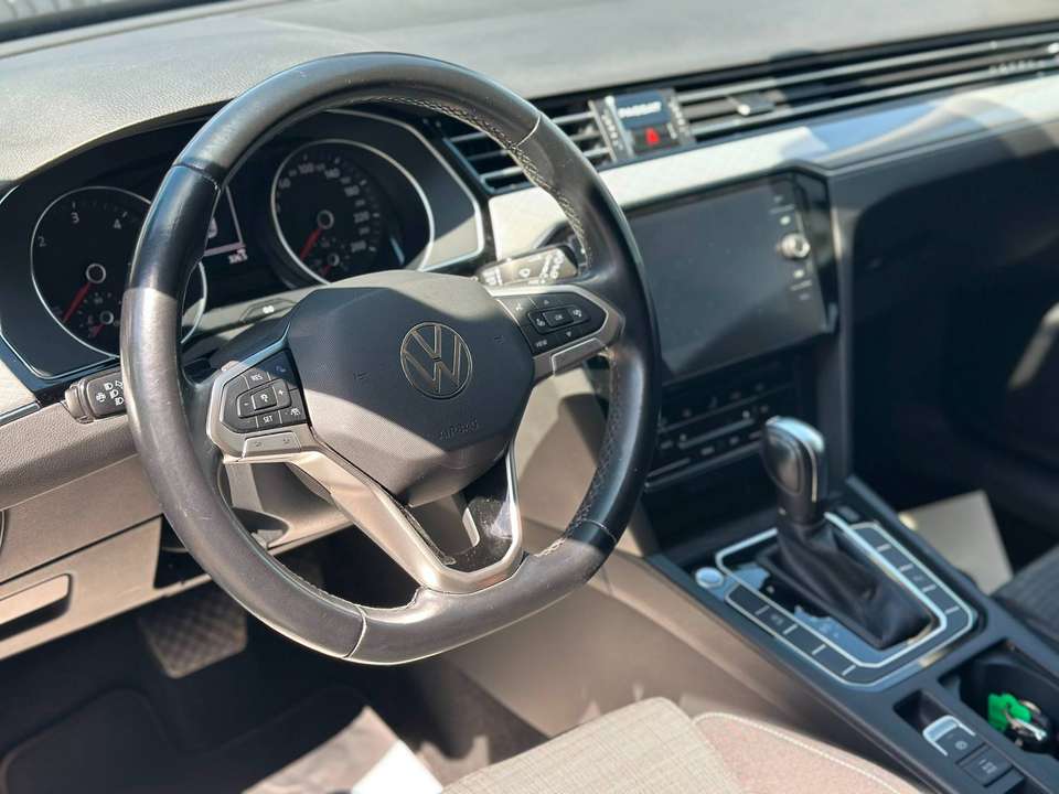 Volkswagen Passat Variant - Imagem 6