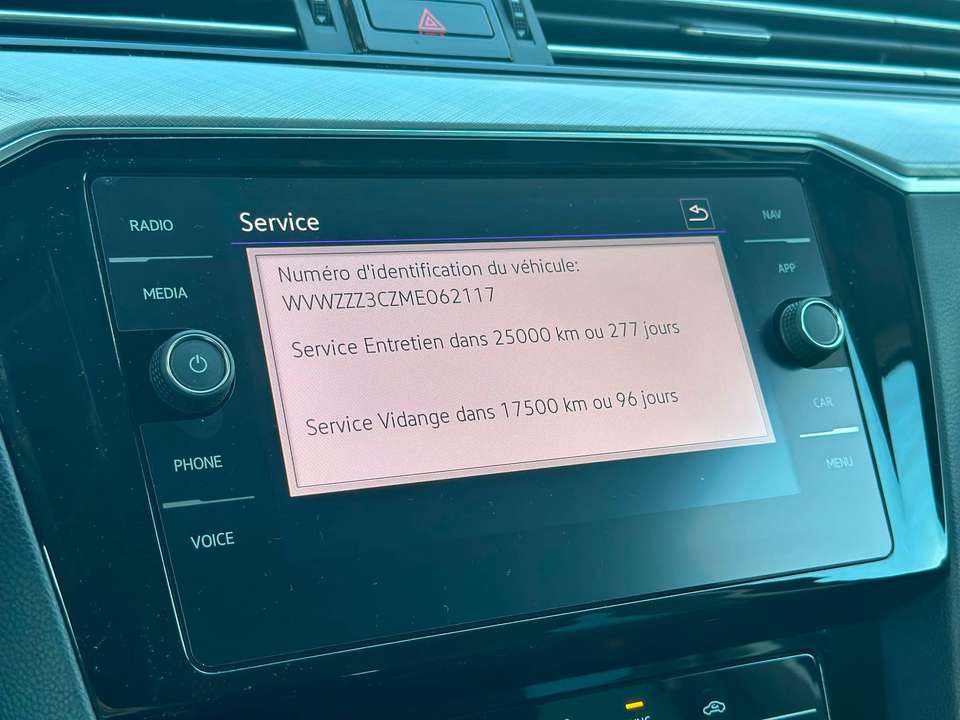Volkswagen Passat Variant - Imagem 14