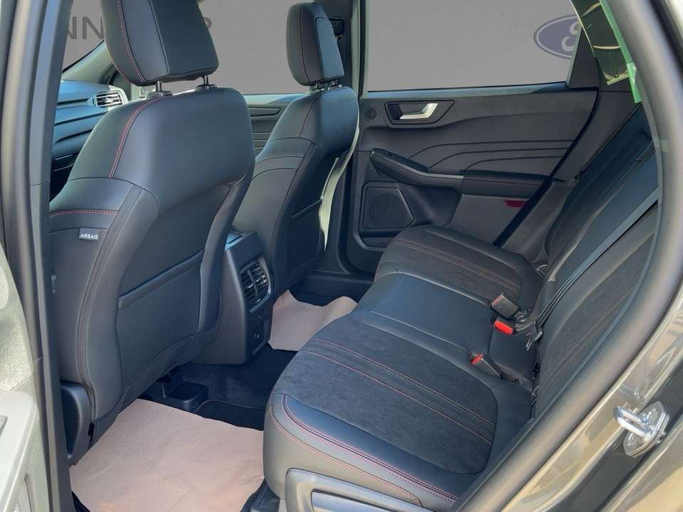 Ford Kuga - Imagem 11