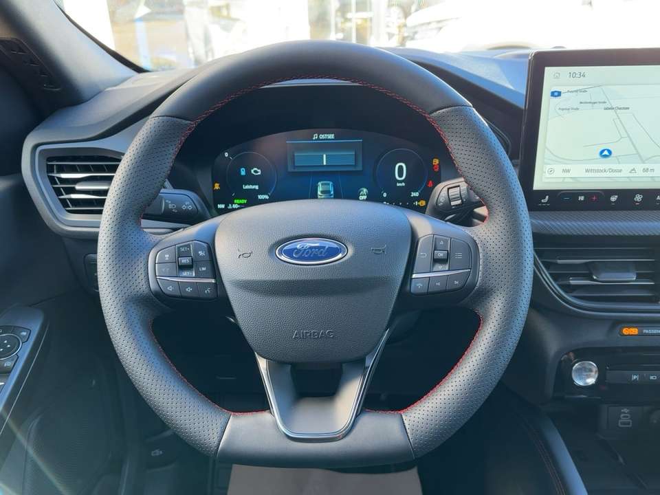 Ford Kuga - Imagem 13