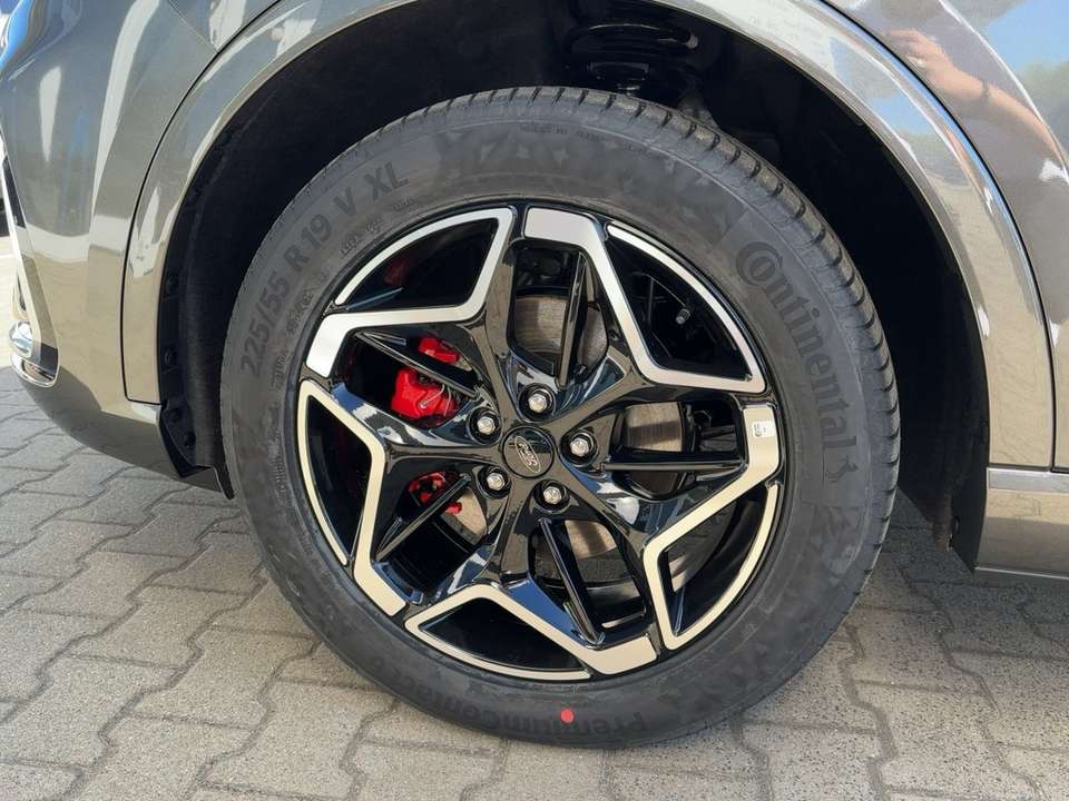 Ford Kuga - Imagem 15