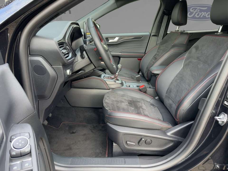 Ford Kuga - Imagem 9