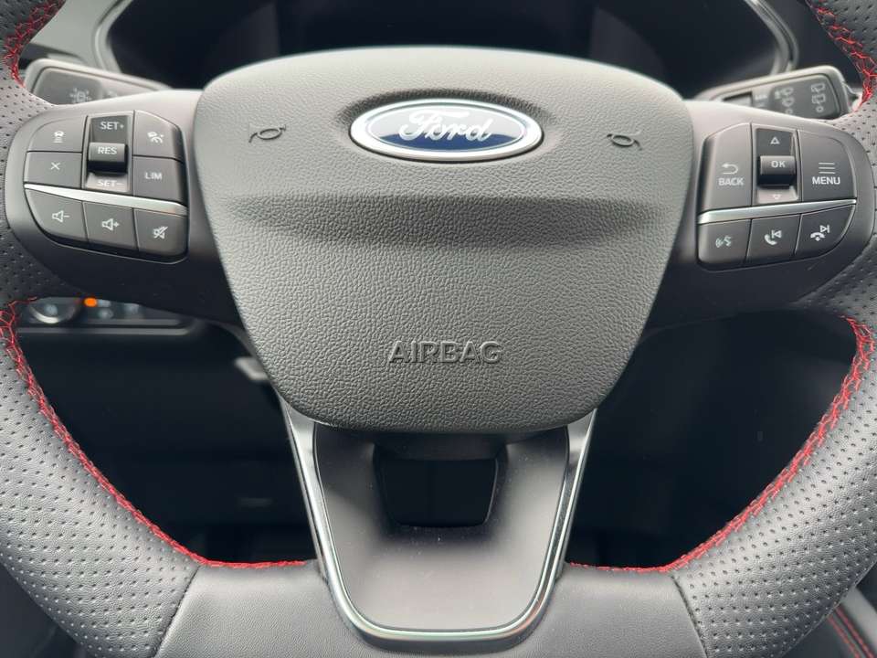 Ford Kuga - Imagem 11