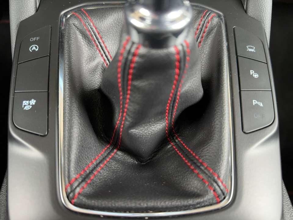 Ford Kuga - Imagem 15