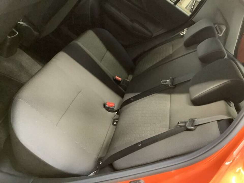 Suzuki Swift - Imagem 14