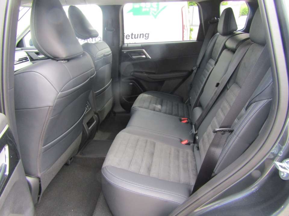 Mitsubishi Outlander - Imagem 6