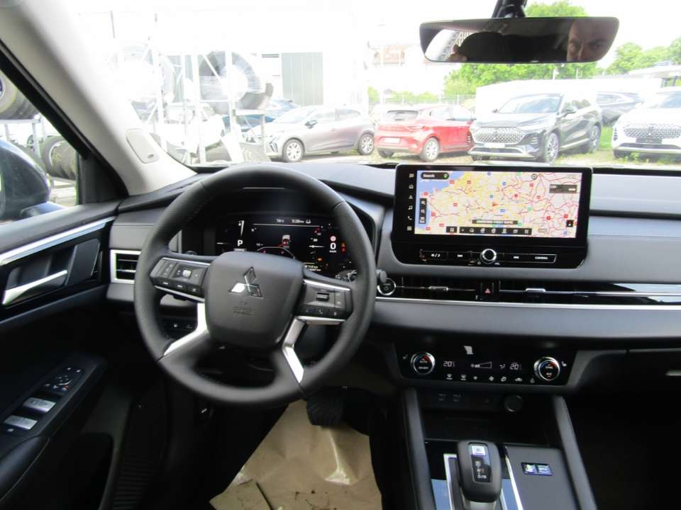 Mitsubishi Outlander - Imagem 9
