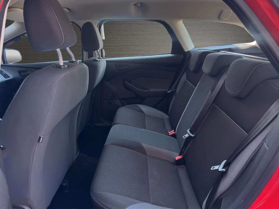 Ford Focus - Imagem 12