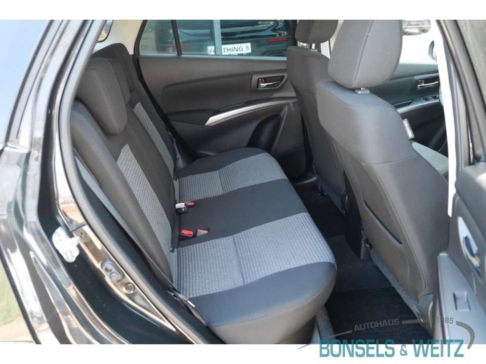 Suzuki SX4 S-Cross - Imagem 6