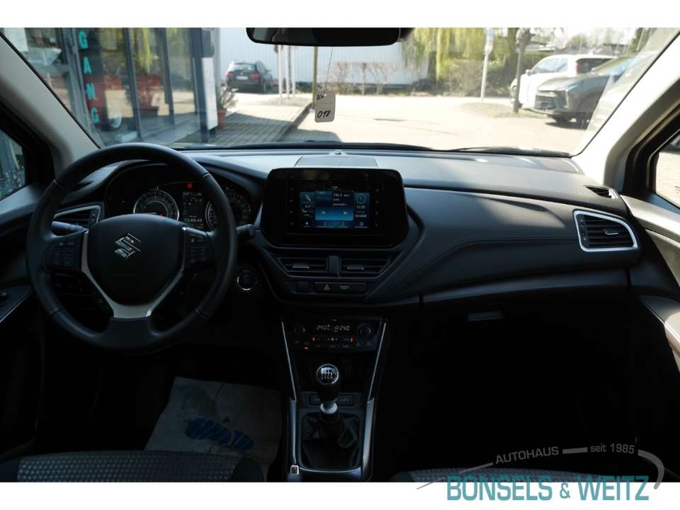 Suzuki SX4 S-Cross - Imagem 7