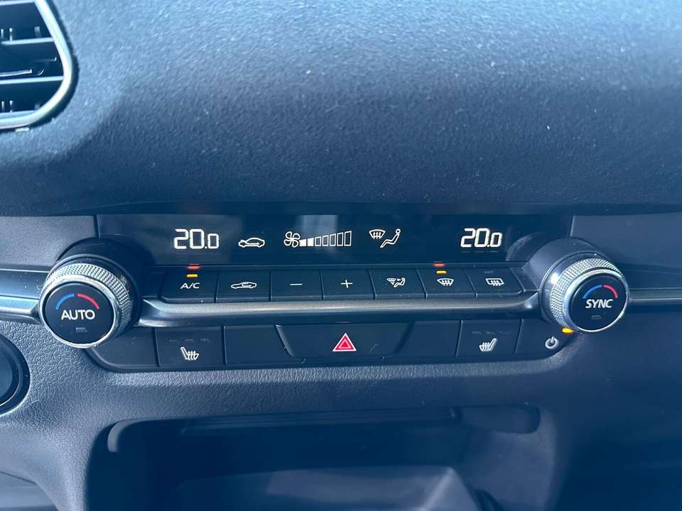 Mazda CX-30 - Imagem 15