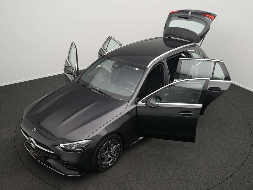 Mercedes-Benz C 300 - Imagem 12