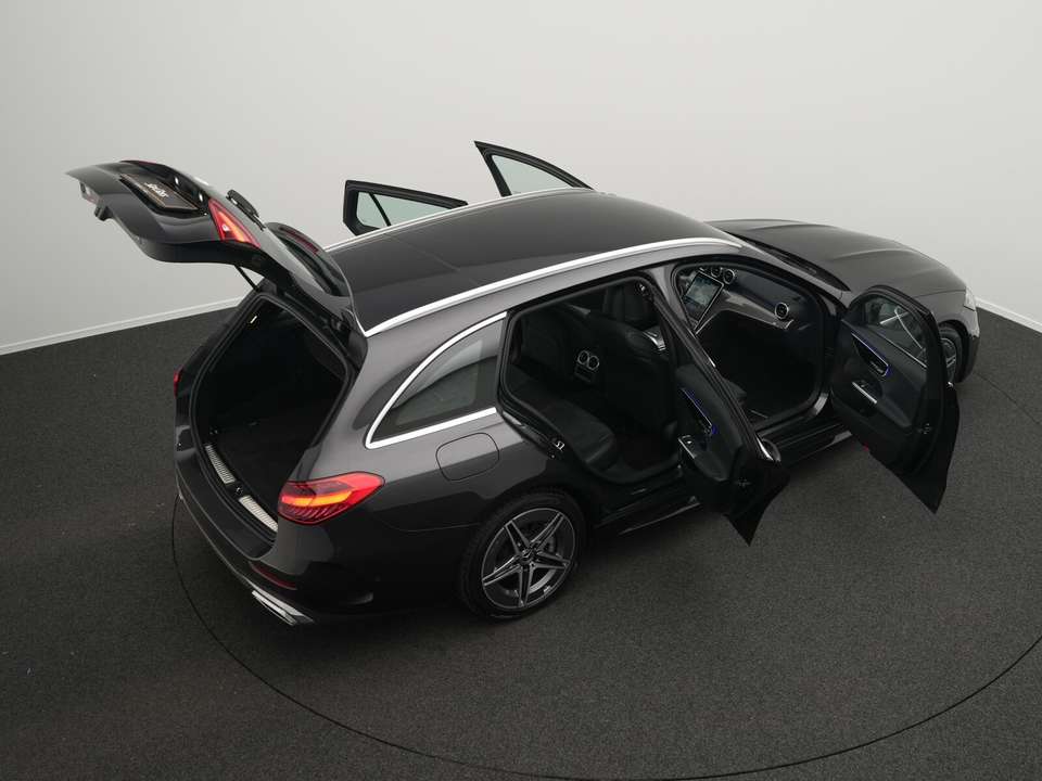 Mercedes-Benz C 300 - Imagem 13