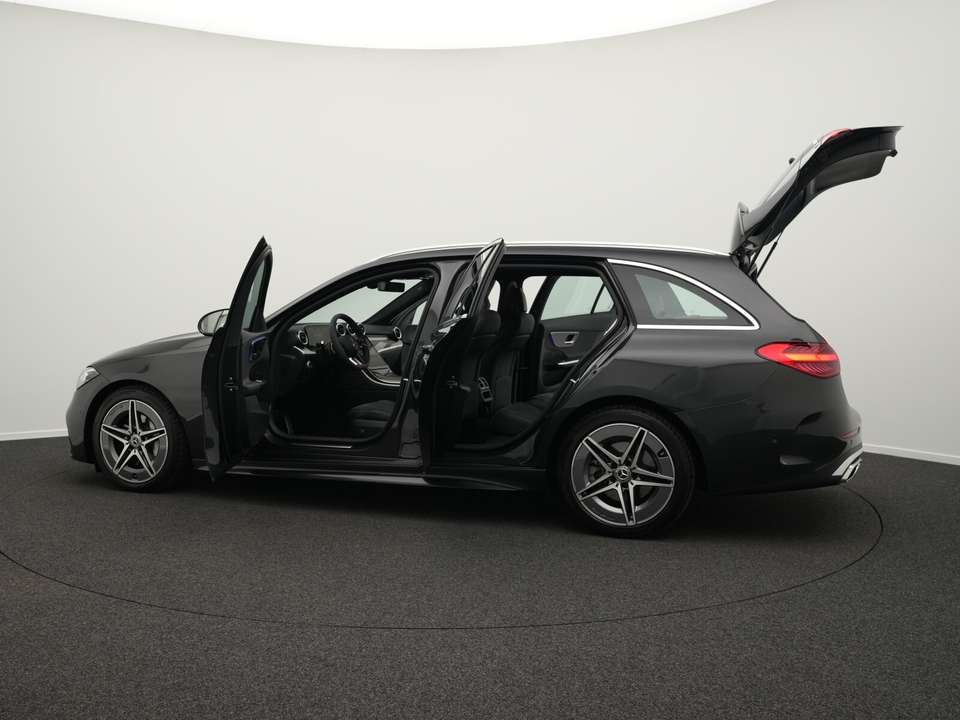 Mercedes-Benz C 300 - Imagem 14