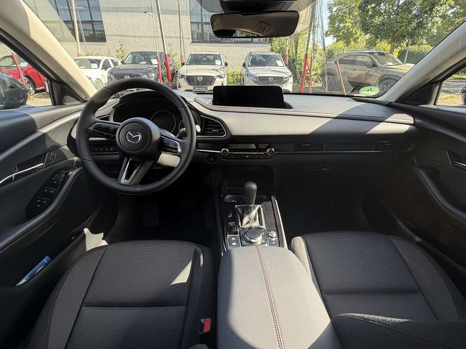 Mazda CX-30 - Imagem 8
