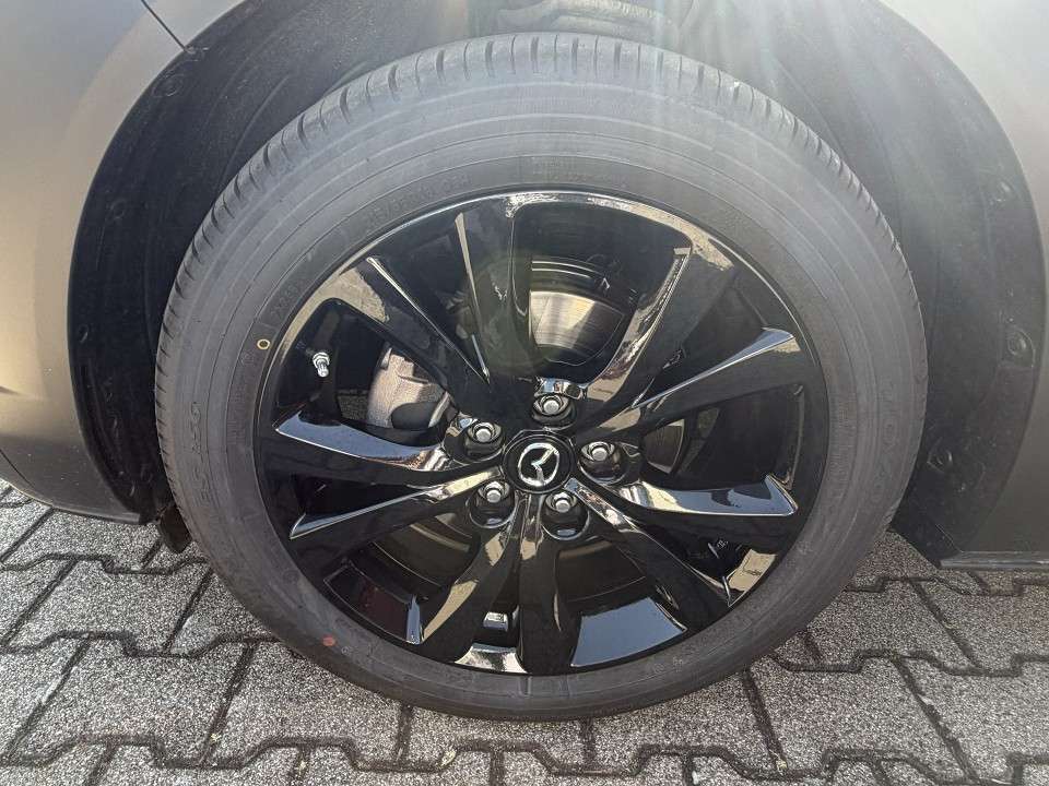 Mazda CX-30 - Imagem 13