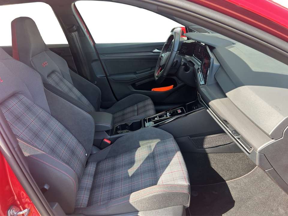 Volkswagen Golf - Imagem 10