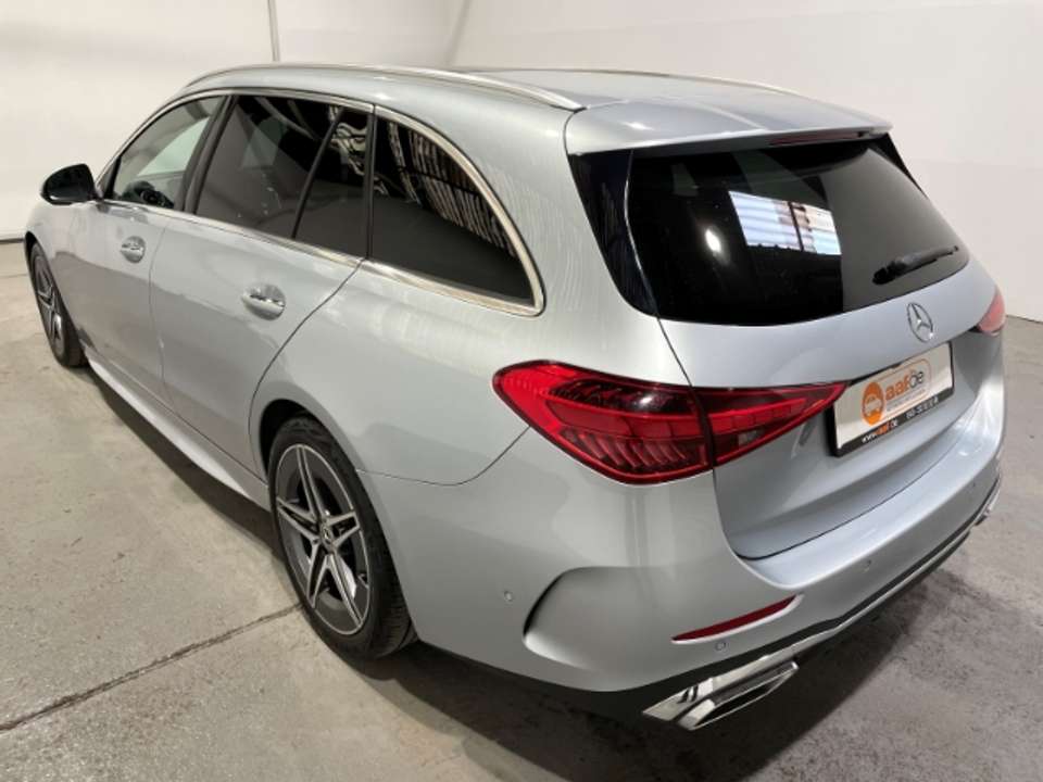 Mercedes-Benz C 200 - Imagem 2
