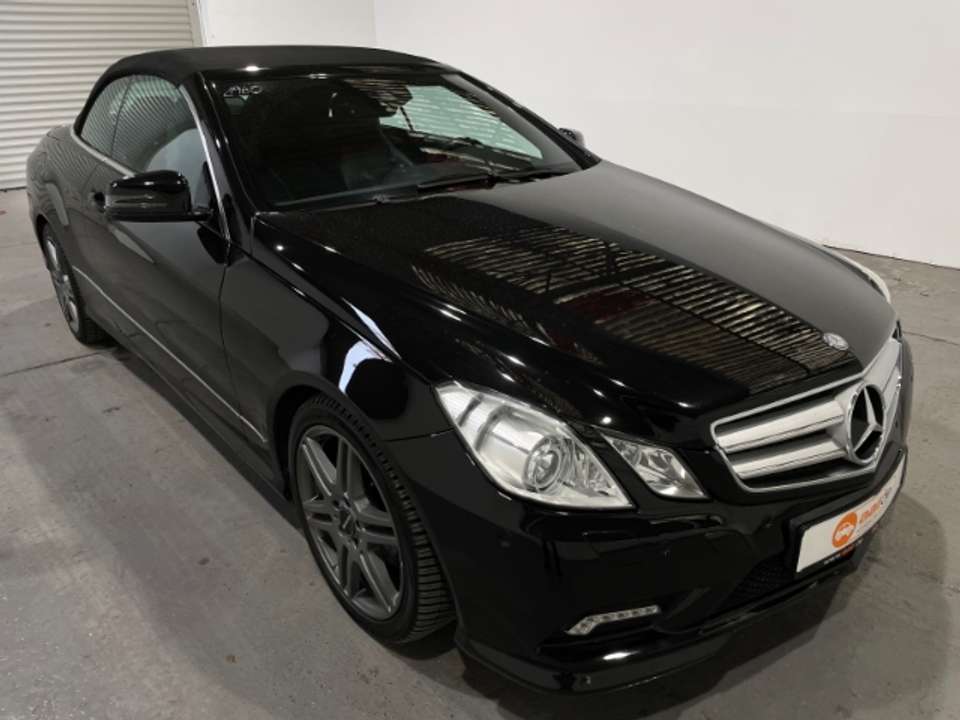 Mercedes-Benz E 200 - Imagem 4