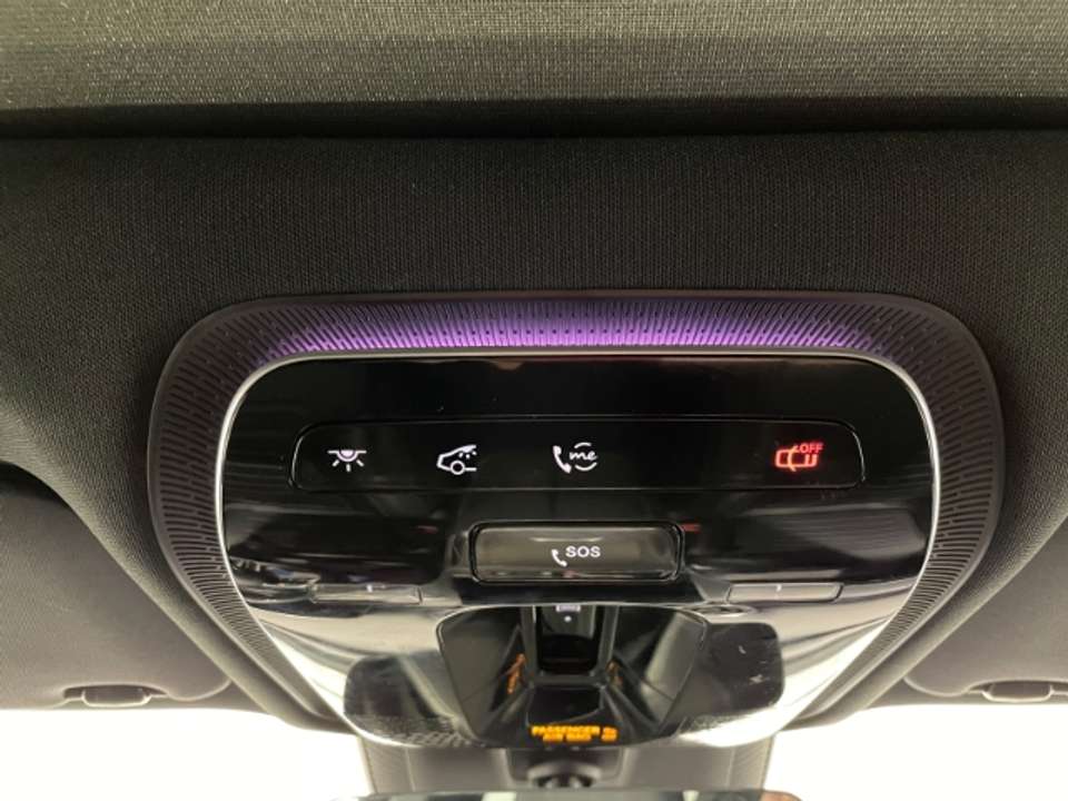 Mercedes-Benz C 200 - Imagem 13