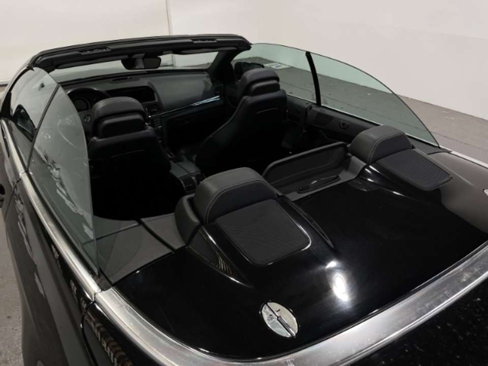 Mercedes-Benz E 200 - Imagem 11