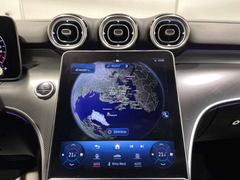 Mercedes-Benz C 300 - Imagem 13