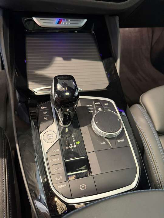 BMW X4 M - Imagem 11