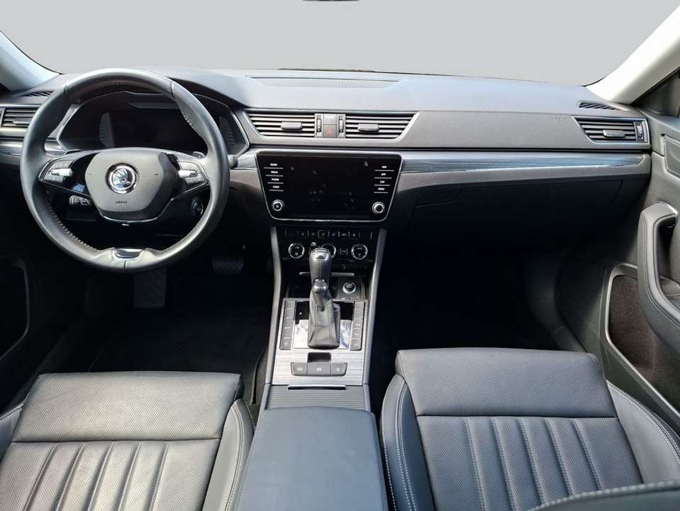 Skoda Superb - Imagem 13