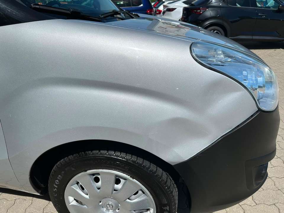 Opel Combo - Imagem 10
