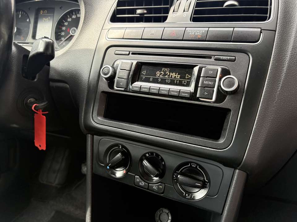 Volkswagen Polo - Imagem 11