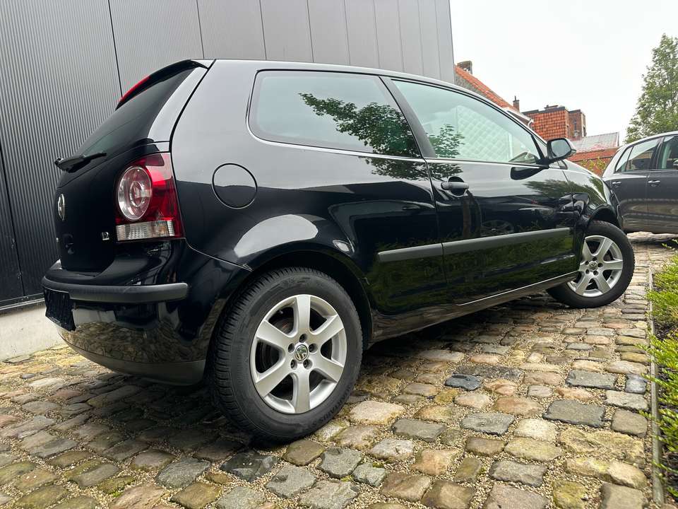 Volkswagen Polo - Imagem 2