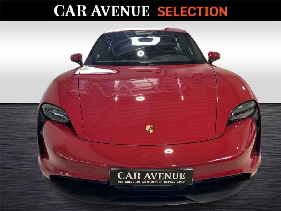Porsche Taycan - Imagem 2