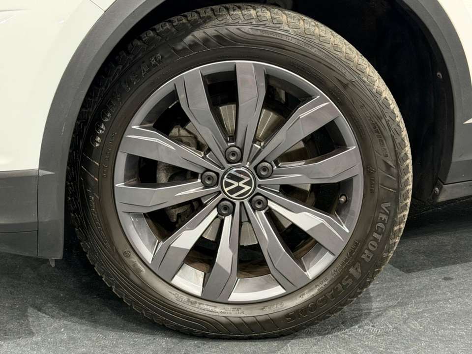 Volkswagen T-Roc - Imagem 6