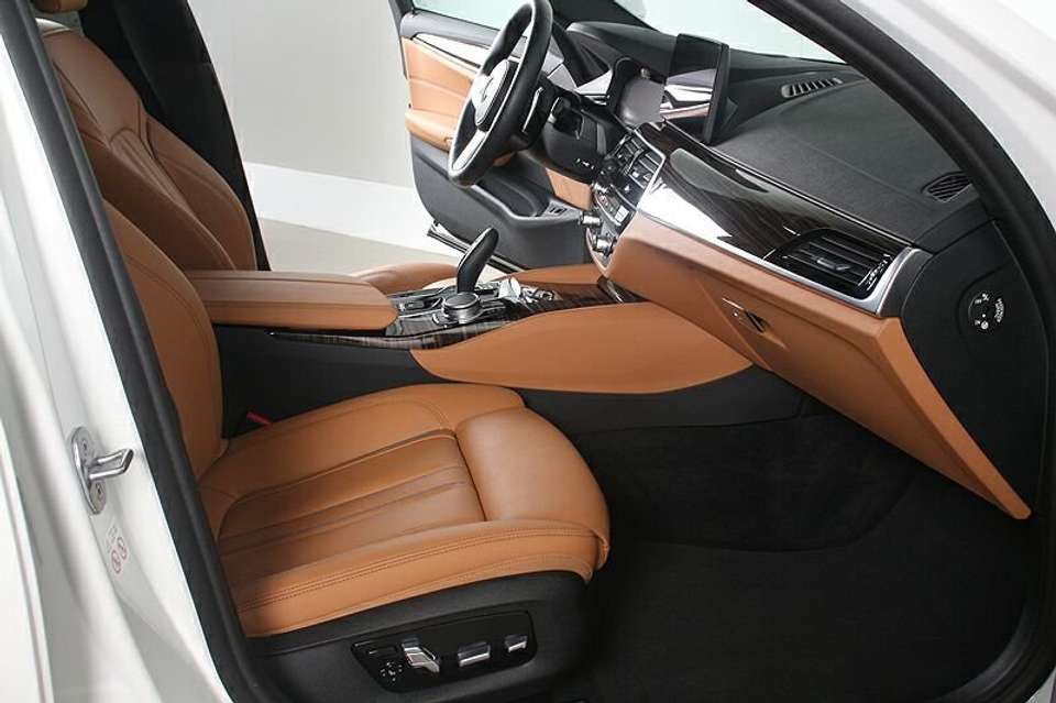 BMW 540 - Imagem 6