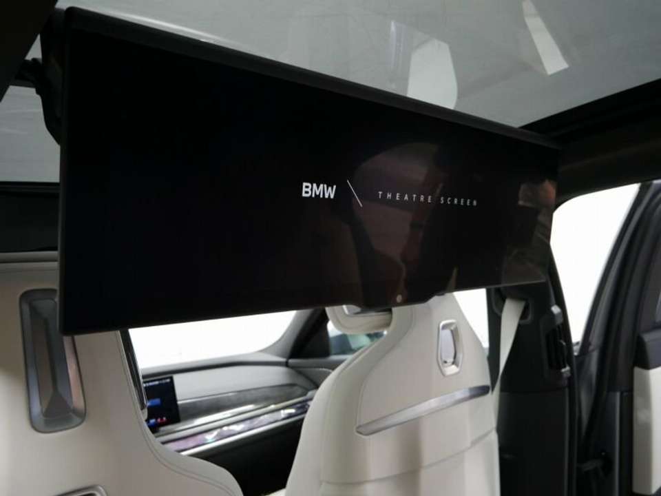 BMW 750 - Imagem 10
