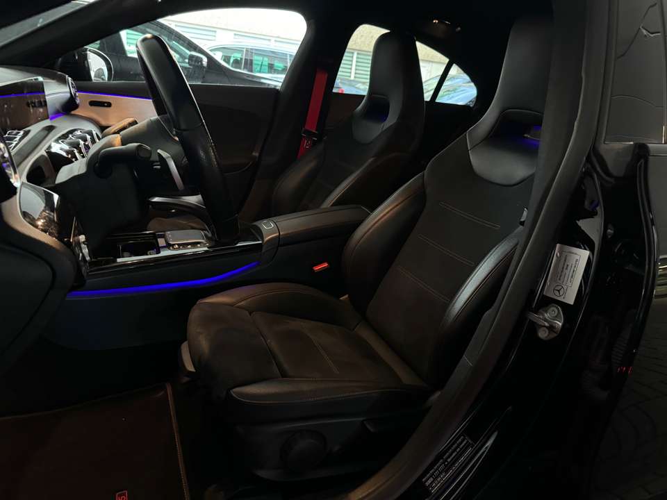 Mercedes-Benz CLA 220 - Imagem 5