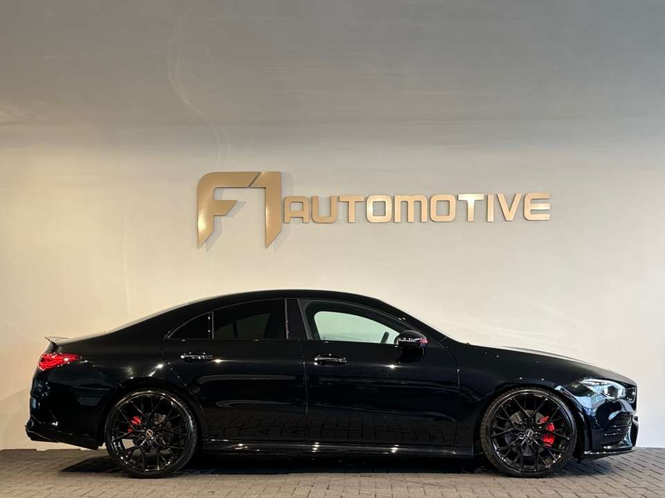 Mercedes-Benz CLA 220 - Imagem 11