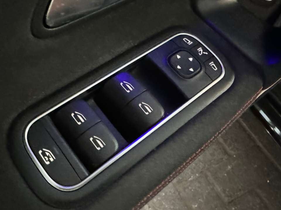 Mercedes-Benz CLA 220 - Imagem 15