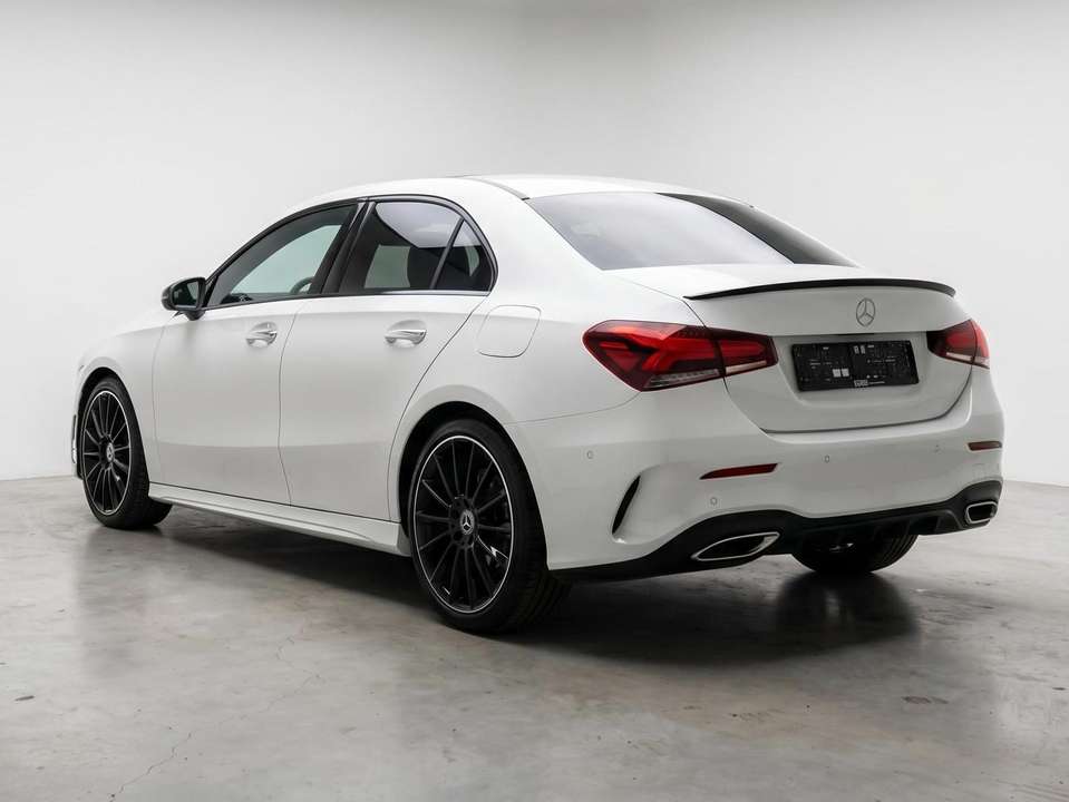Mercedes-Benz A 220 - Imagem 6