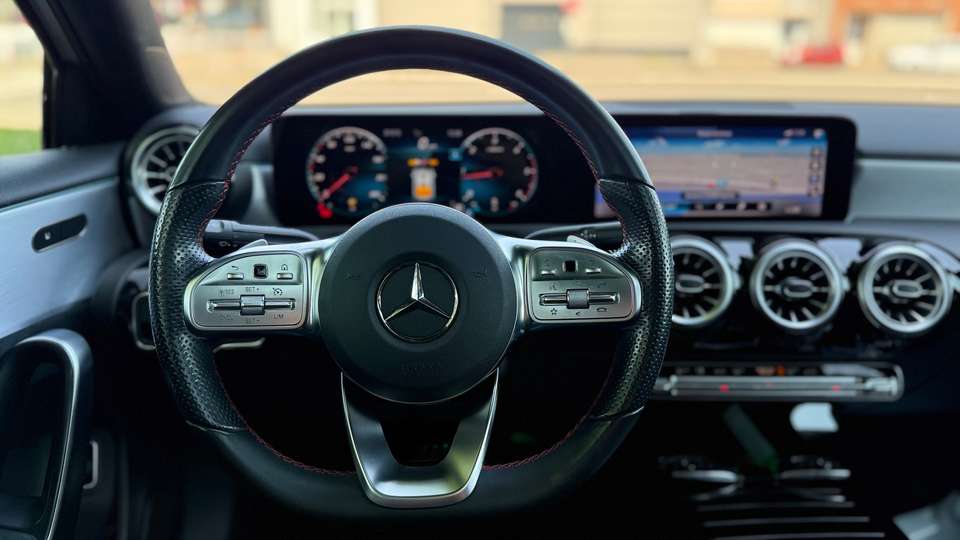 Mercedes-Benz A 220 - Imagem 10