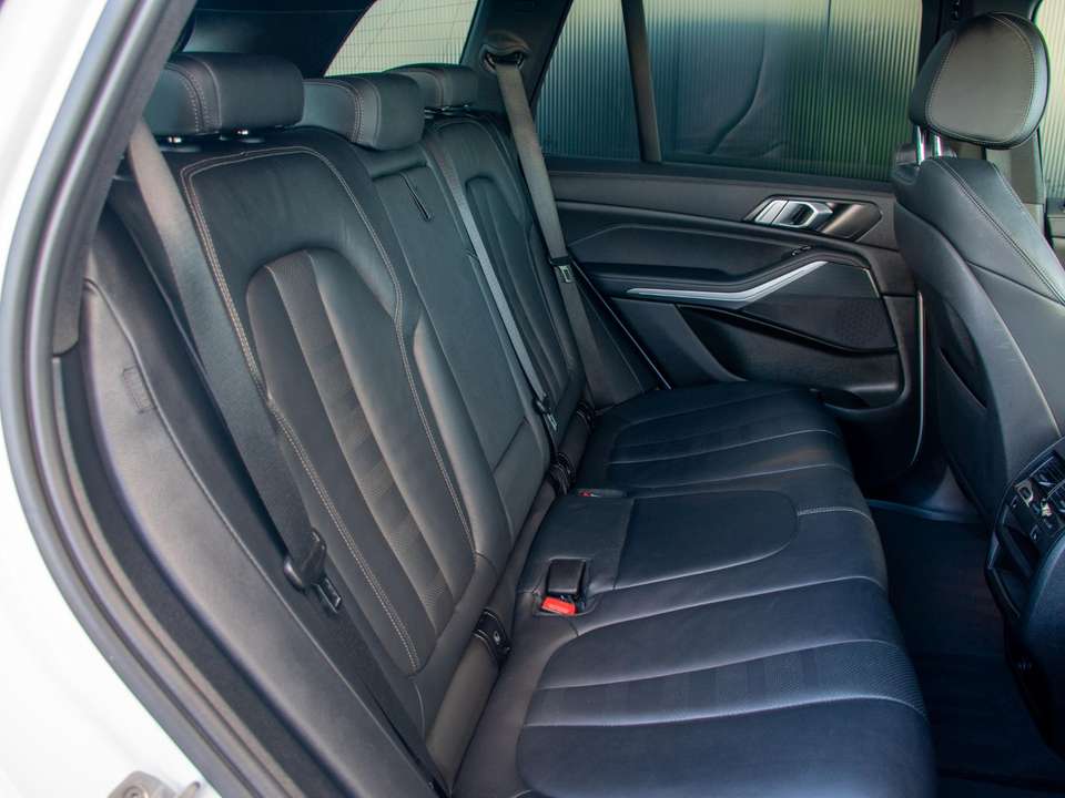 BMW X5 - Imagem 9