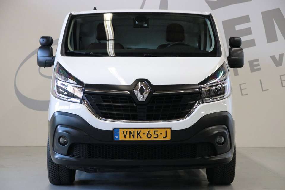 Renault Trafic - Imagem 2