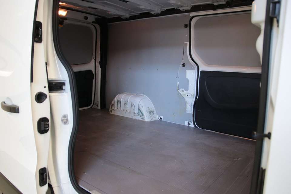 Renault Trafic - Imagem 9
