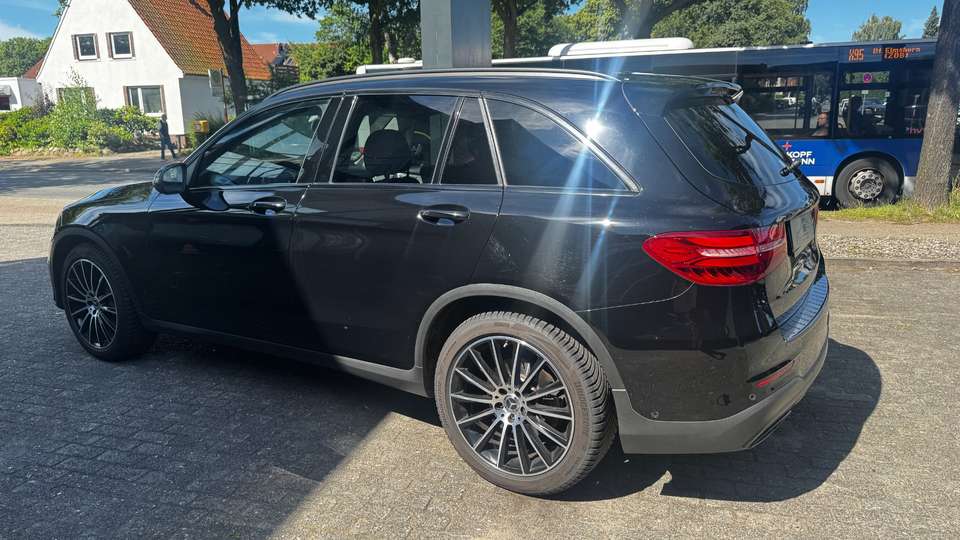 Mercedes-Benz GLC 250 - Imagem 4